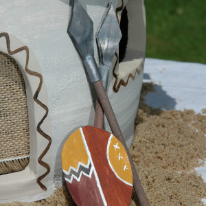 mariage Tanzanie, détail tirelire en argile case africaine