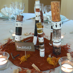 centre de table mariage Tanzanie totems