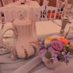 mariage bridgerton centre de table vaisselle