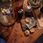 détails coin photos mariage dark wedding