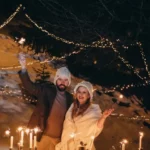 bougies de soirée de mariage à la neige