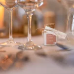 cadeau invité bougie pour un mariage naturel nude
