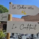 mariage dolce vita poteau directionnel personnalisé, décoration de mariage dans le nord autour du citron